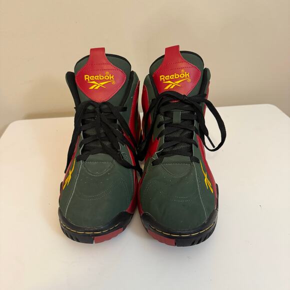 Reebok Hurrikaze II Sneakers Green 11.5 main image 11